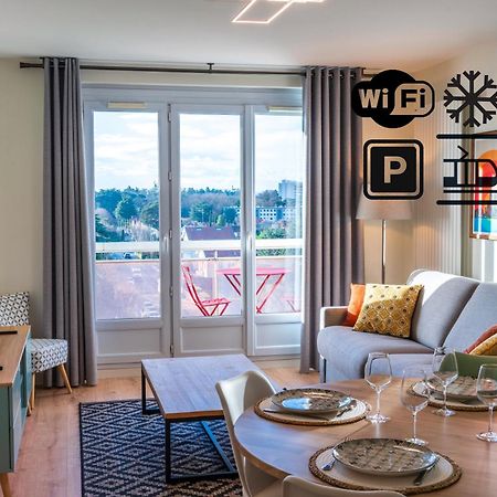 Ferienwohnung T2 De Standing Climatise Avec Parking Prive, Tram T2 T5, Hopitaux Est Bron Exterior foto